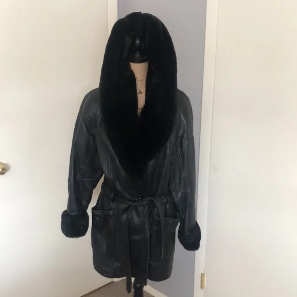 Miropa leather hooded coat - Picture 3 of 13